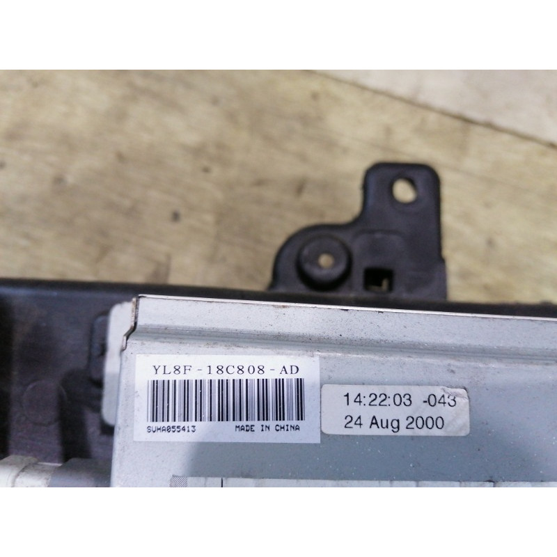 Сабвуфер (электрика) FORD ESCAPE MK1 2001 yl8f18c804ae