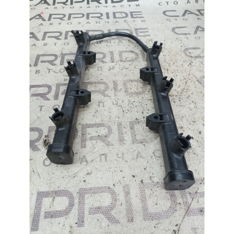 Топливная рампа (топливная система) Dodge Challenger LD 05184079ae