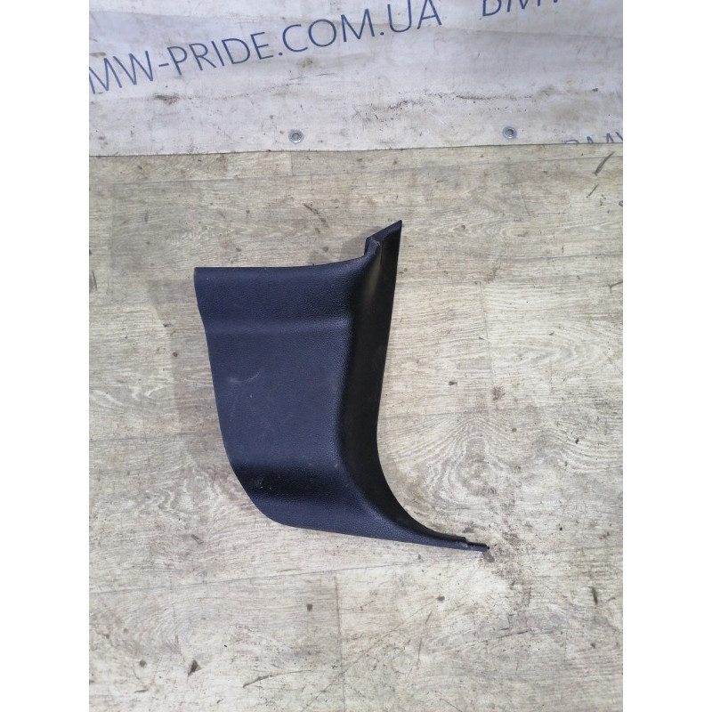 Обшивка стойки нижняя (салон) Jeep Grand Cherokee WK2 1vk46dx9ab