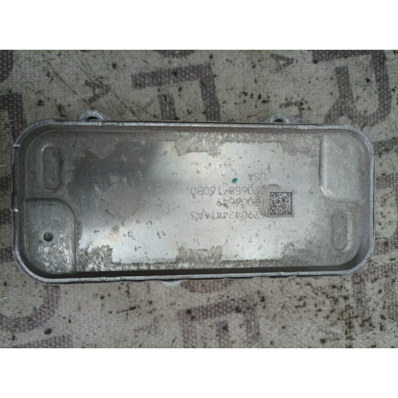 Теплообменник масляного фильтра (двигатель и элементы) Dodge Challenger LD 6790424411a3