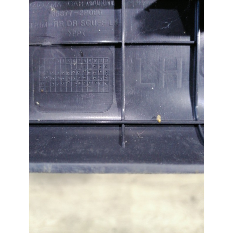 Накладка на порог (кузов и элементы) KIA Sorento UM 2013 2.4 858752p000va