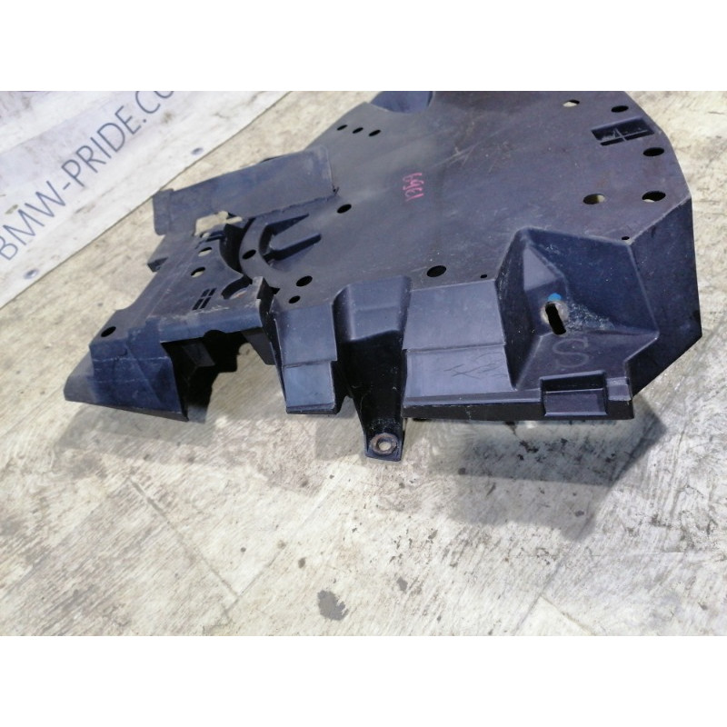 Захист паливного бака (кузов і елементи) Subaru Forester SJ 2016 2.5 42045sg130
