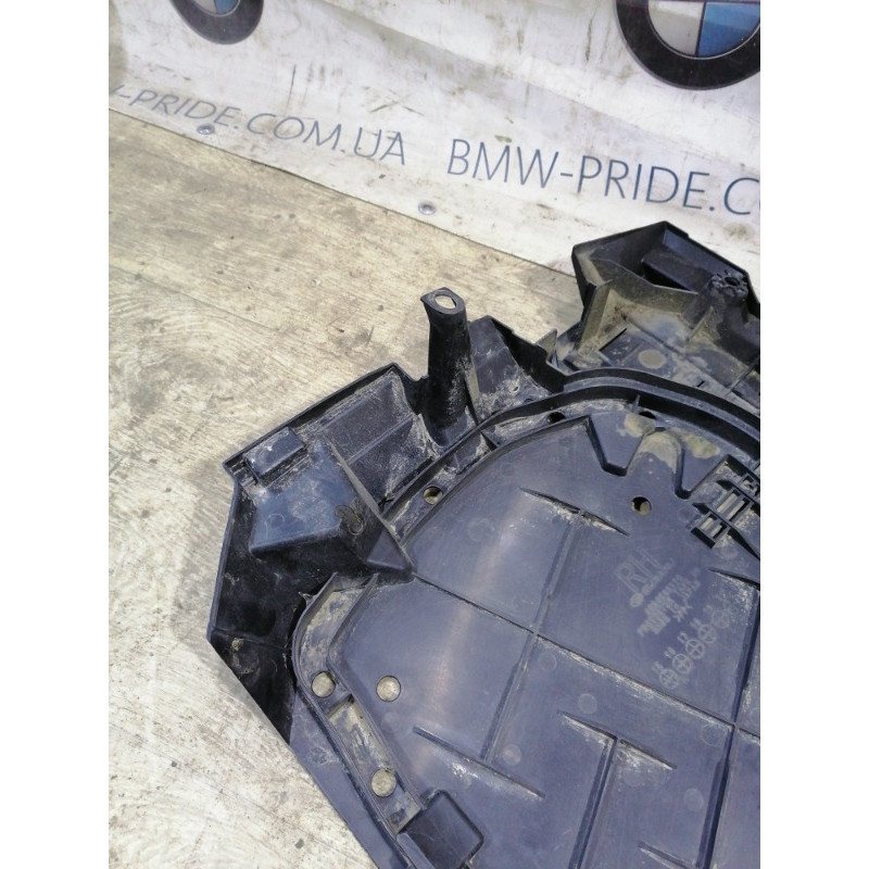 Захист паливного бака (кузов і елементи) Subaru Forester SJ 2016 2.5 42045sg120