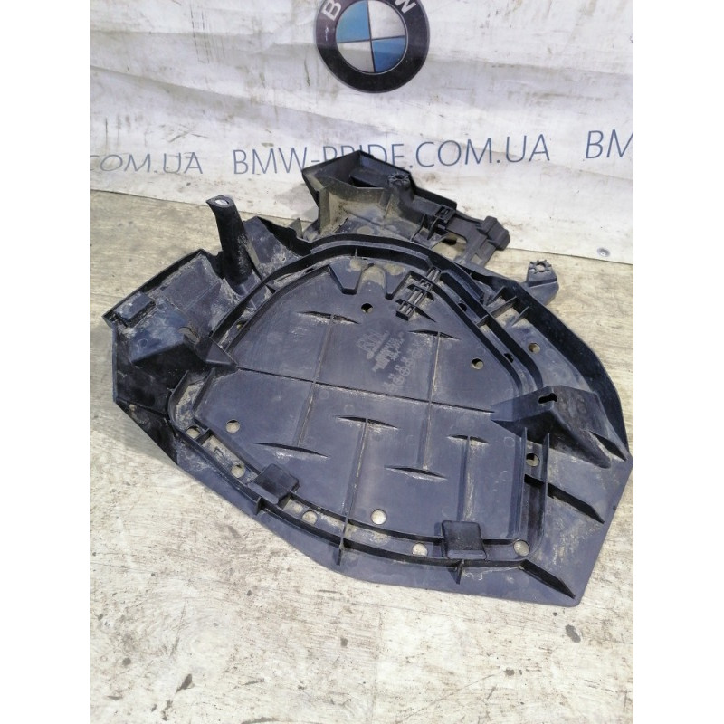 Захист паливного бака (кузов і елементи) Subaru Forester SJ 2016 2.5 42045sg120