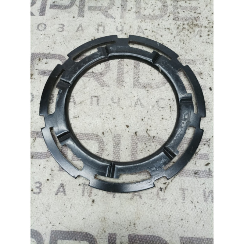 Крепление насоса (кузов и элементы) Chrysler 200 2 h10325852g