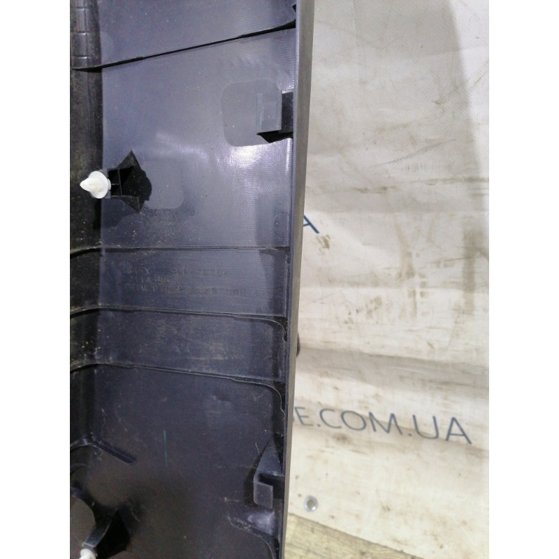 Обшивка Стойки (салон) Mitsubishi Outlander GF 2017 2.4 7211A395XA