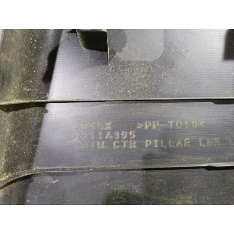 Обшивка Стойки (салон) Mitsubishi Outlander GF 2017 2.4 7211A395XA