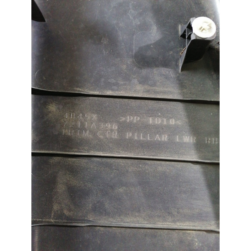 Обшивка Стойки (салон) Mitsubishi Outlander GF 2017 2.4 7211A396XA