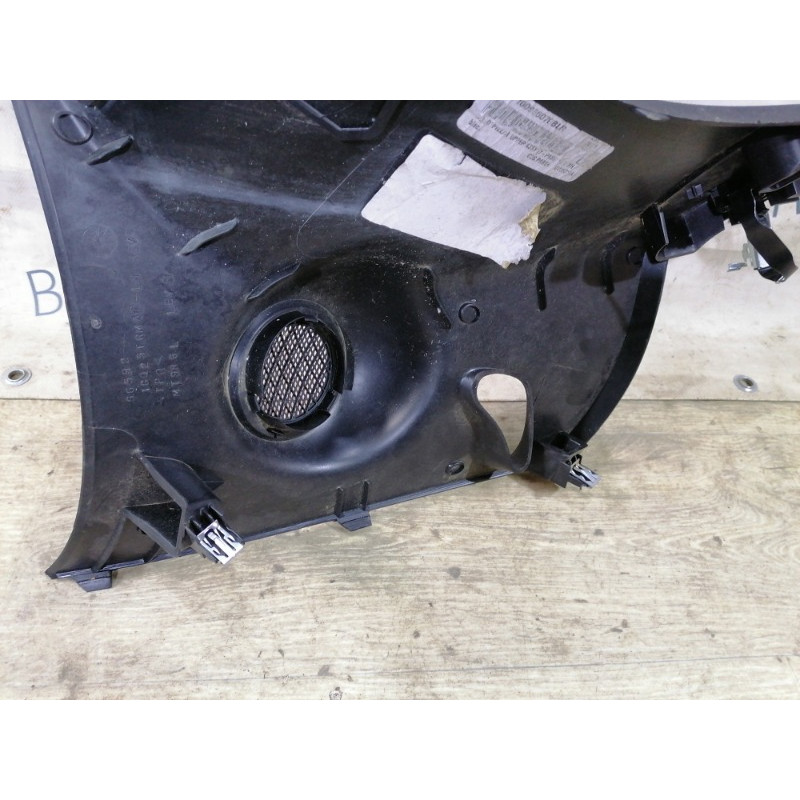 Обшивка Стойки (салон) Dodge Durango WD 2015 5.7 HEMi 1gq25dx9ad