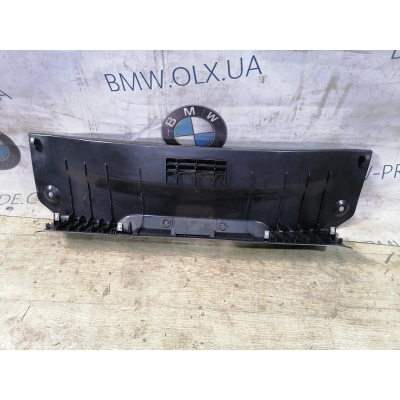Накладка замка кришки багажника (салон) FORD Focus MK3 2013 2.0 Bm51f40352adw