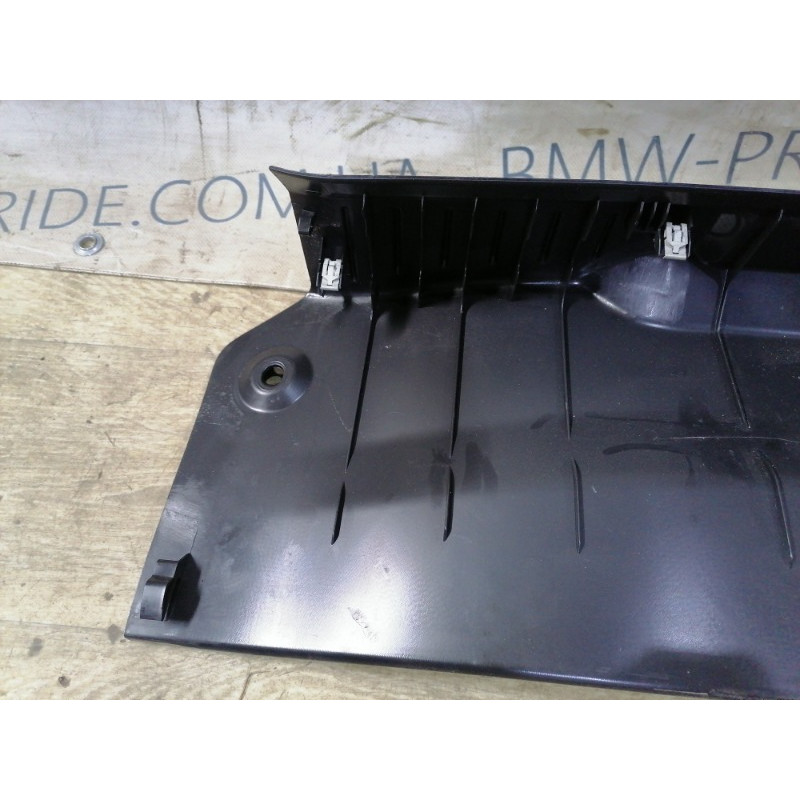 Накладка замка кришки багажника (салон) FORD Focus MK3 2013 2.0 Bm51f40352adw