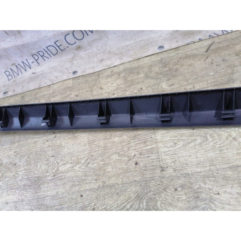 Накладка на порог (кузов и элементы) Volkswagen Golf 1K 2.5 1k3853372