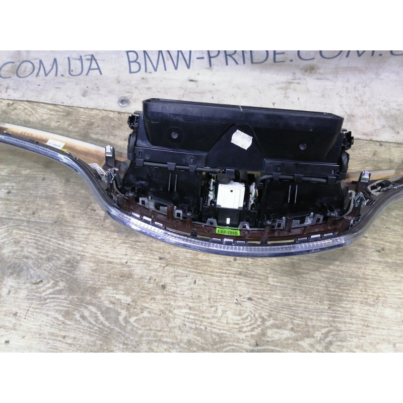 Накладка торпеды (салон) Mercedes-Benz S-class W221 A2216805471