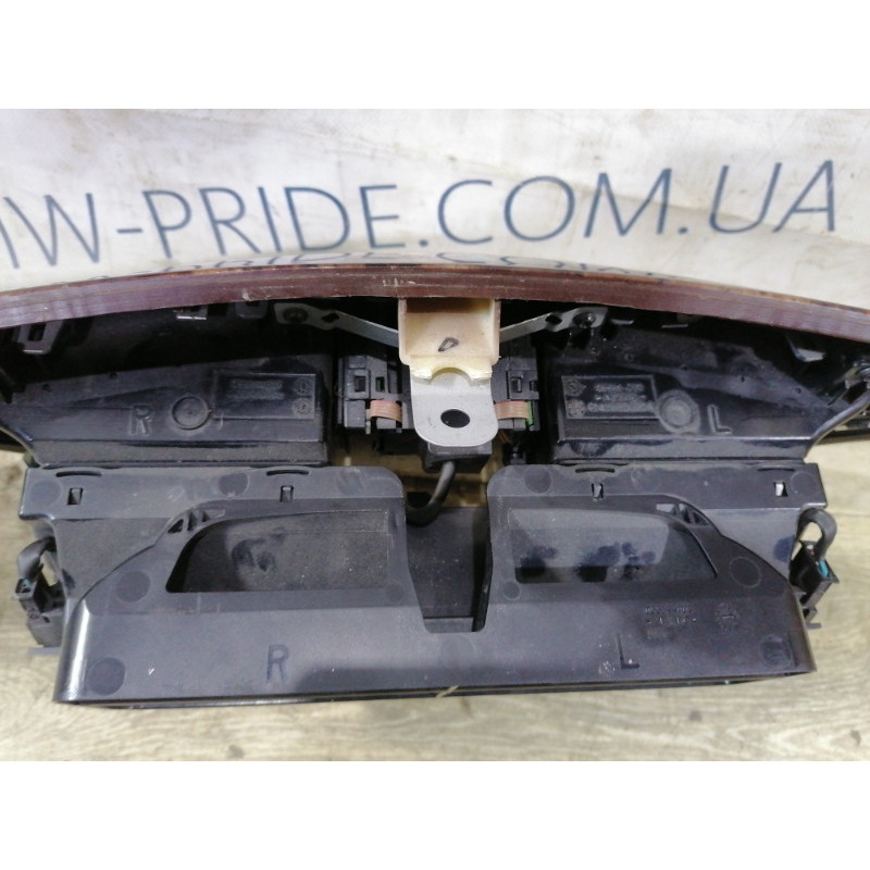 Накладка торпеды (салон) Mercedes-Benz S-class W221 A2216805471