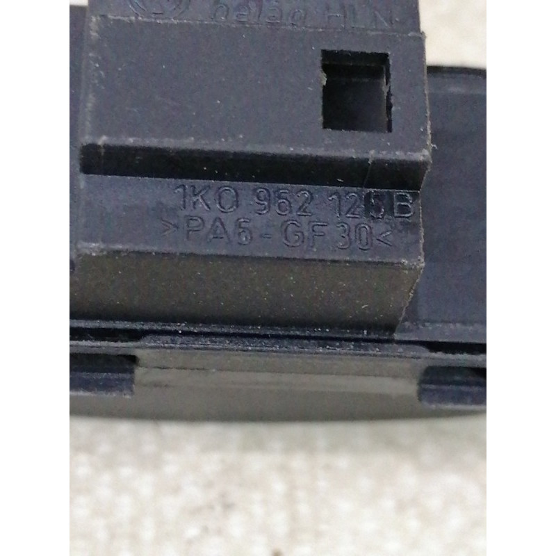 Кнопка блокировки центрального замка (электрика / кнопки) Volkswagen Tiguan 5N 1k0962125b