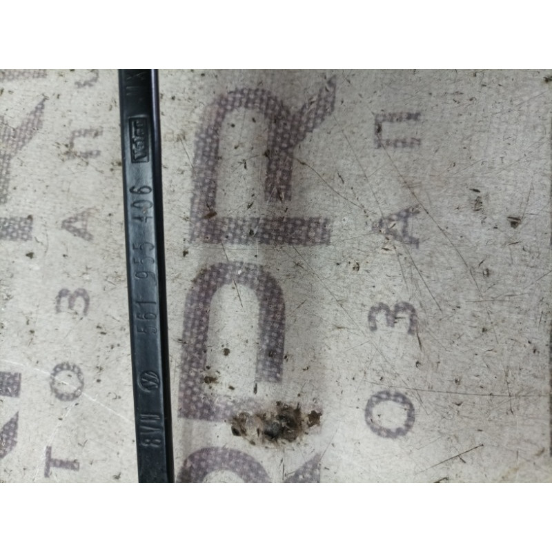 важіль щітки склоочисника (кузов і елементи) Volkswagen Passat B7 2014 1.8 561955410B