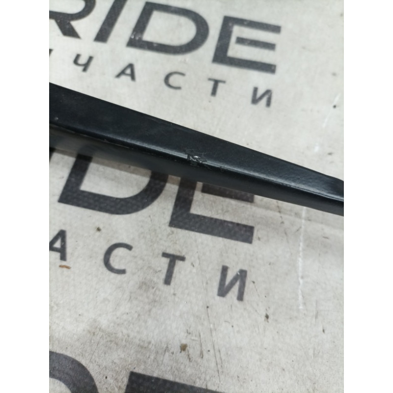 важіль щітки склоочисника (кузов і елементи) Volkswagen Passat B7 2014 1.8 561955410B