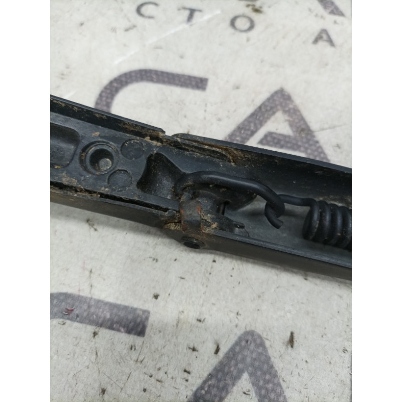 Поводок дворника (кузов и элементы) Mercedes-Benz C-class W203 2007 3.0 a2038202544