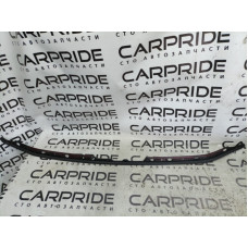 Уплотнитель капота