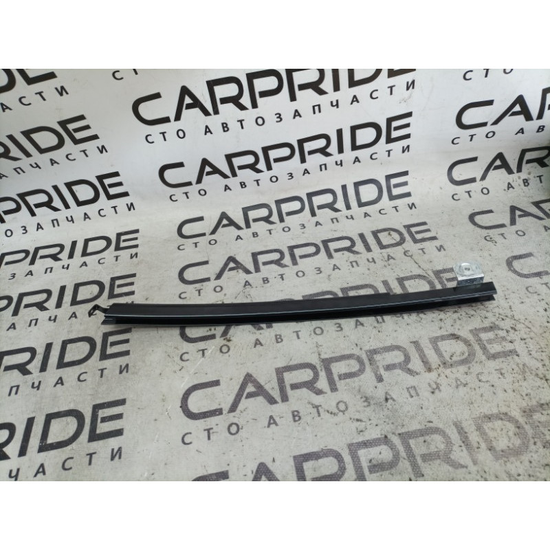 Направляющая стекла двери (кузов и элементы) Mercedes-Benz E-class W211 2008 3.5 A2117300219