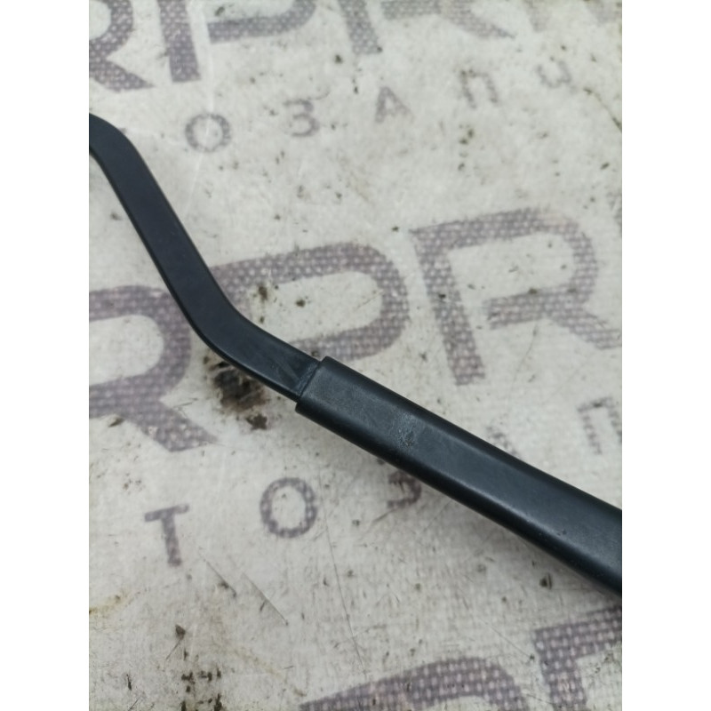 Поводок дворника (кузов и элементы) KIA Sorento UM 2013 2.4 983101U000