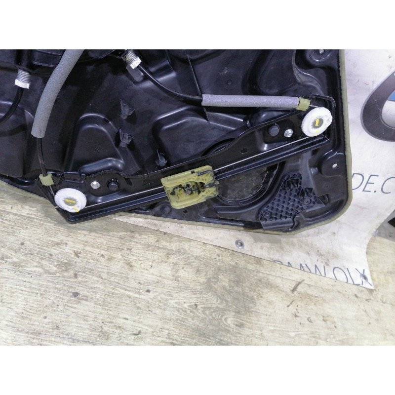 Механизм стеклоподъемника (кузов и элементы) Dodge Durango WD 2015 5.7 HEMi 68092215AA