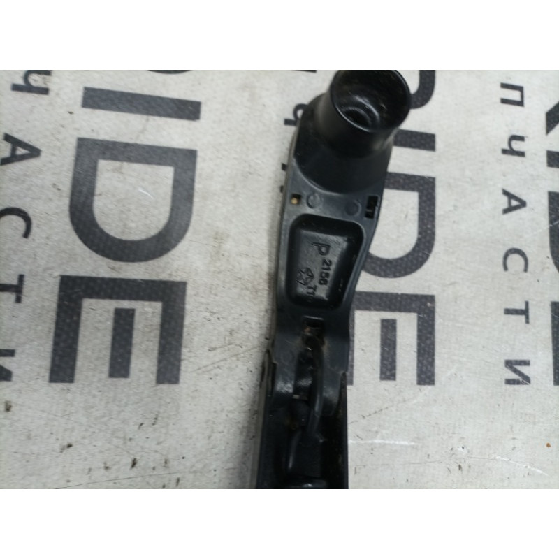 Поводок дворника (кузов и элементы) Dodge Durango WD 2015 5.7 HEMi 68194928AA