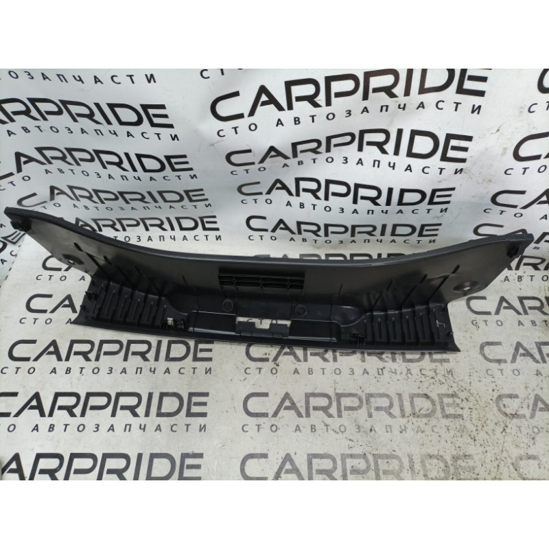 Накладка замка кришки багажника (салон) FORD Focus MK3 2015 2.0 bm51f40352adw