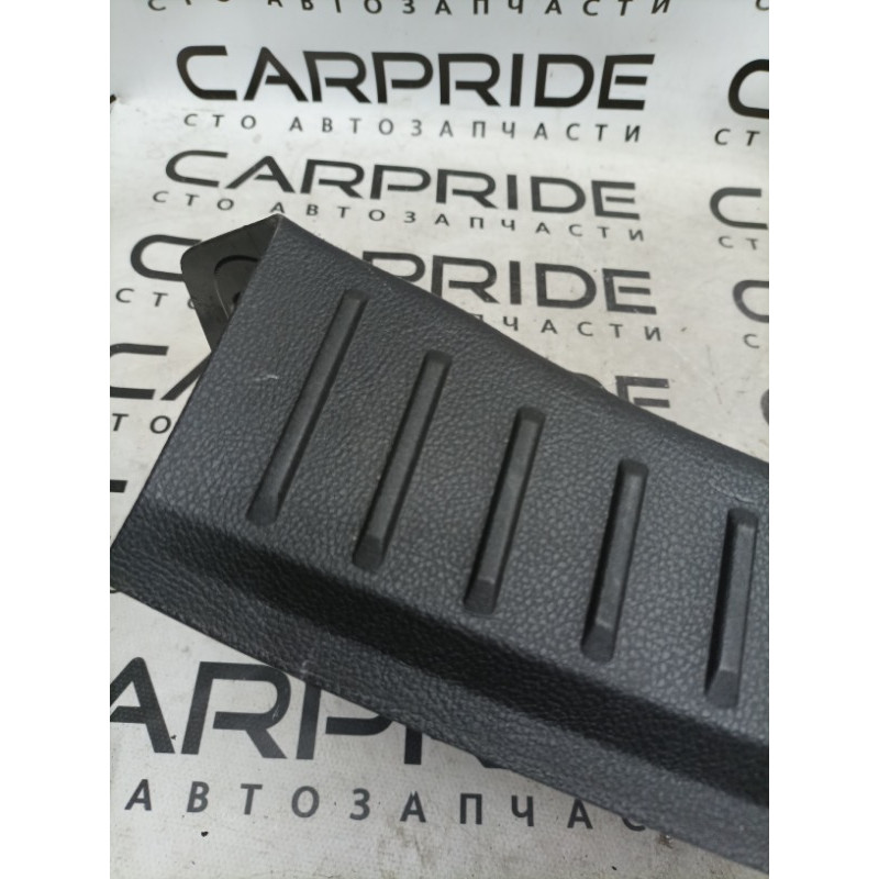 Накладка замка кришки багажника (салон) FORD Focus MK3 2015 2.0 bm51f40352adw