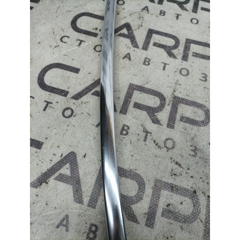 Молдинг двери внешний (кузов и элементы) Volkswagen Passat B7 2014 1.8 561839643a