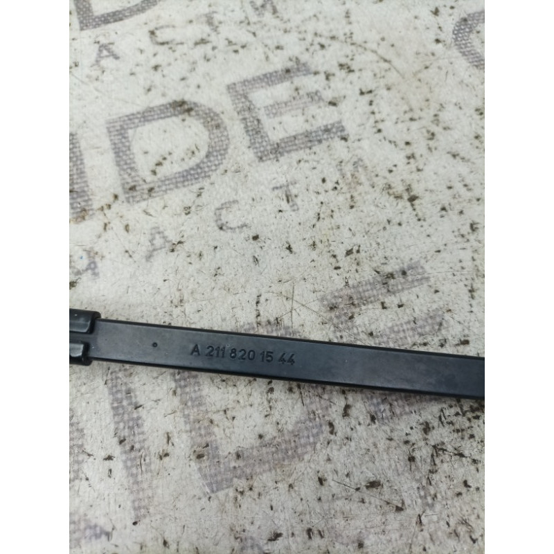 Поводок дворника (кузов и элементы) Mercedes-Benz E-class W211 2008 3.5 a2118201544