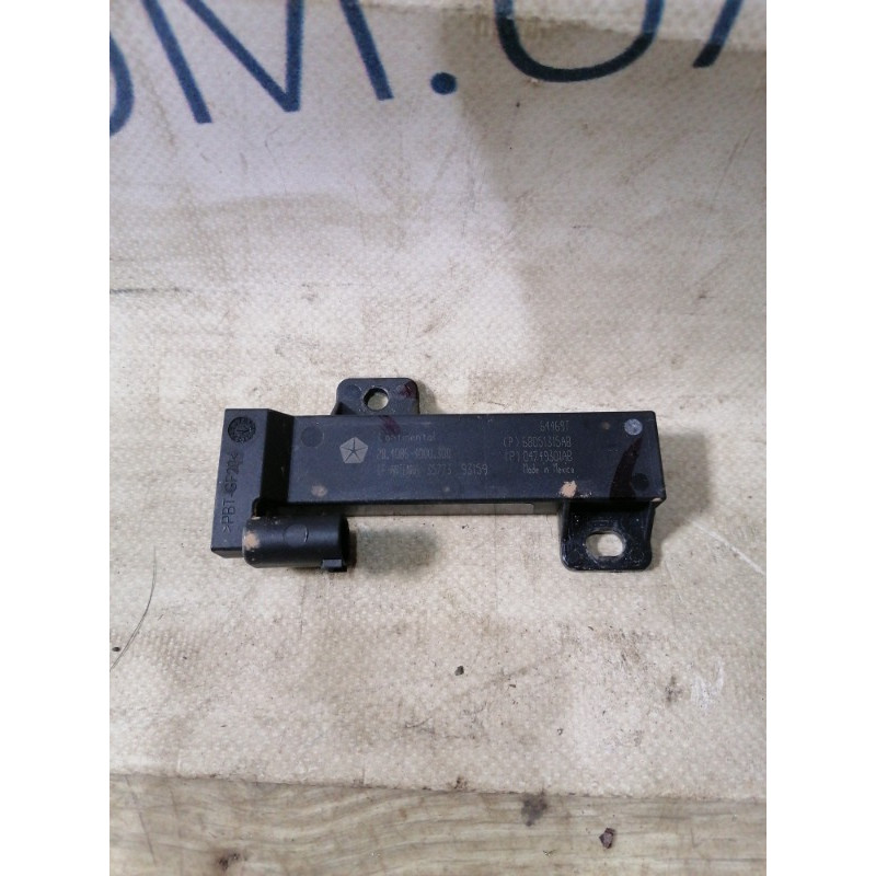 Антенна бесключевого доступа (электрика) Jeep Compass MP 2018 2.4 68051315ab