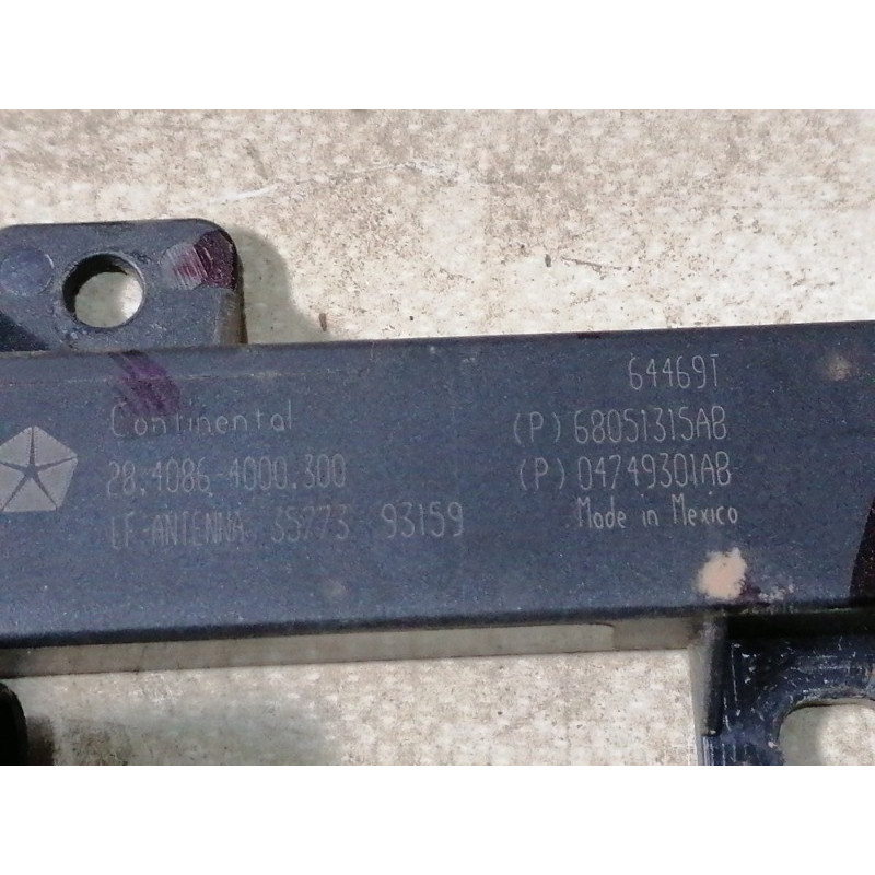 Антенна бесключевого доступа (электрика) Jeep Compass MP 2018 2.4 68051315ab