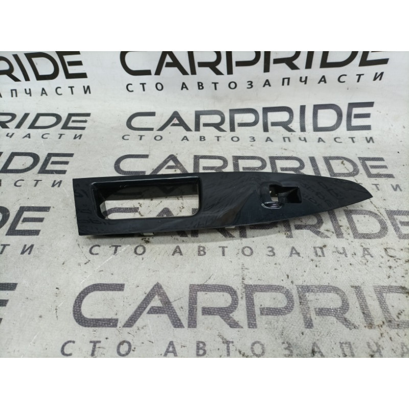 Декоративна накладка карти дверей (салон) FORD Fusion MK5 2016 2.5 ds7314a567b