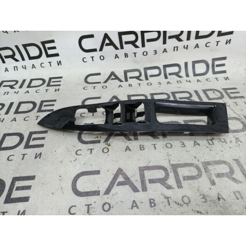 Накладка кнопок склопідйомника (салон) FORD Fusion MK5 2016 2.5 ds7314a564a
