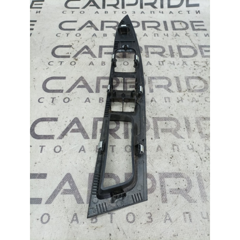 Накладка кнопок склопідйомника (салон) FORD Fusion MK5 2016 2.5 ds7314a564a
