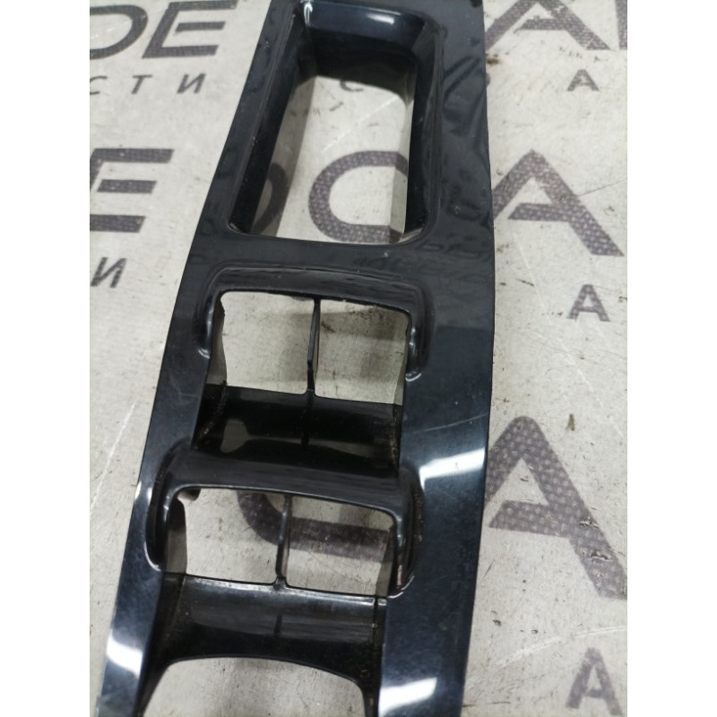 Накладка кнопок склопідйомника (салон) FORD Fusion MK5 2016 2.5 ds7314a564a