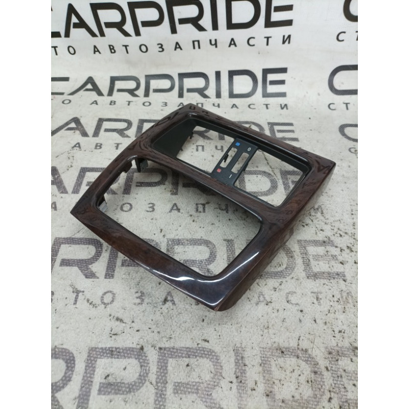 Декоративная накладка центральной консоли (салон) BMW 3-series E93 2010 3.0 N52 51166960678
