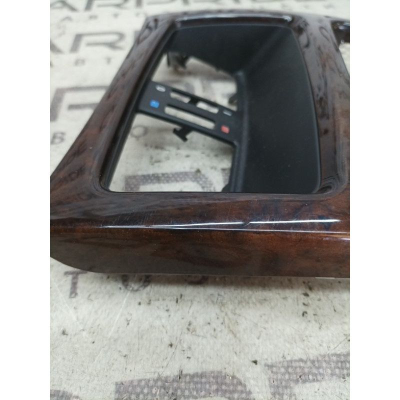 Декоративная накладка центральной консоли (салон) BMW 3-series E93 2010 3.0 N52 51166960678