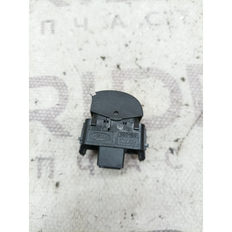 Кнопка стеклоподъемника (электрика / кнопки) FORD Focus MK3 2012 2.0 BM5Z14529A