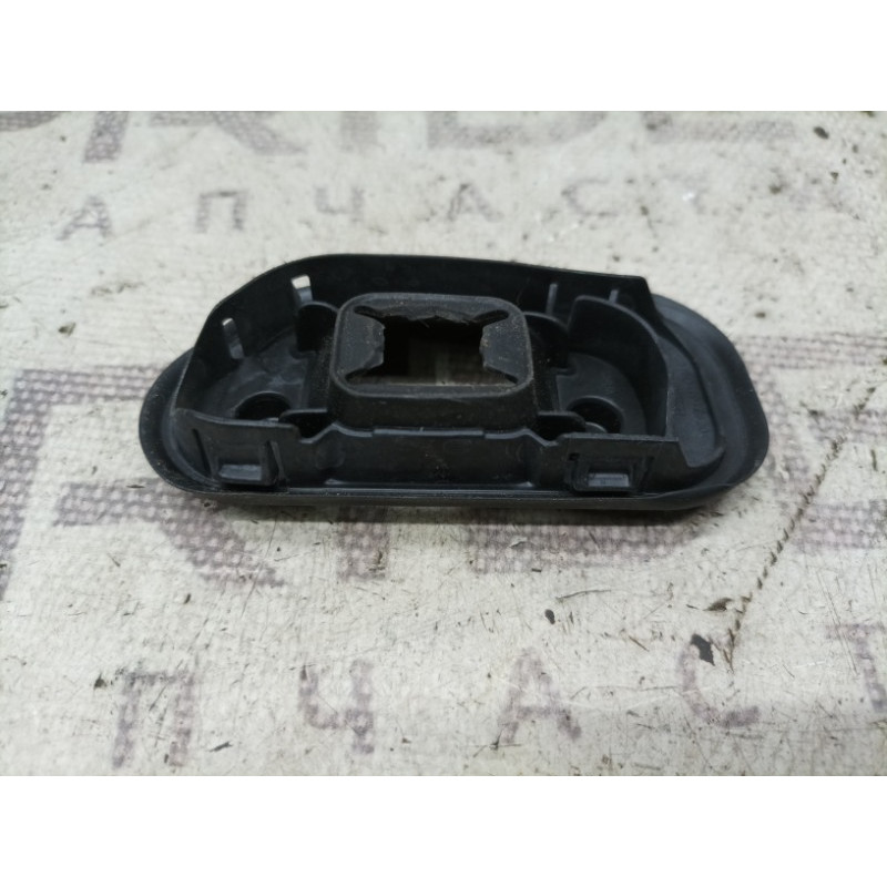 Уплотнитель (кузов и элементы) FORD Focus MK3 2012 2.0 cm51a27206ab