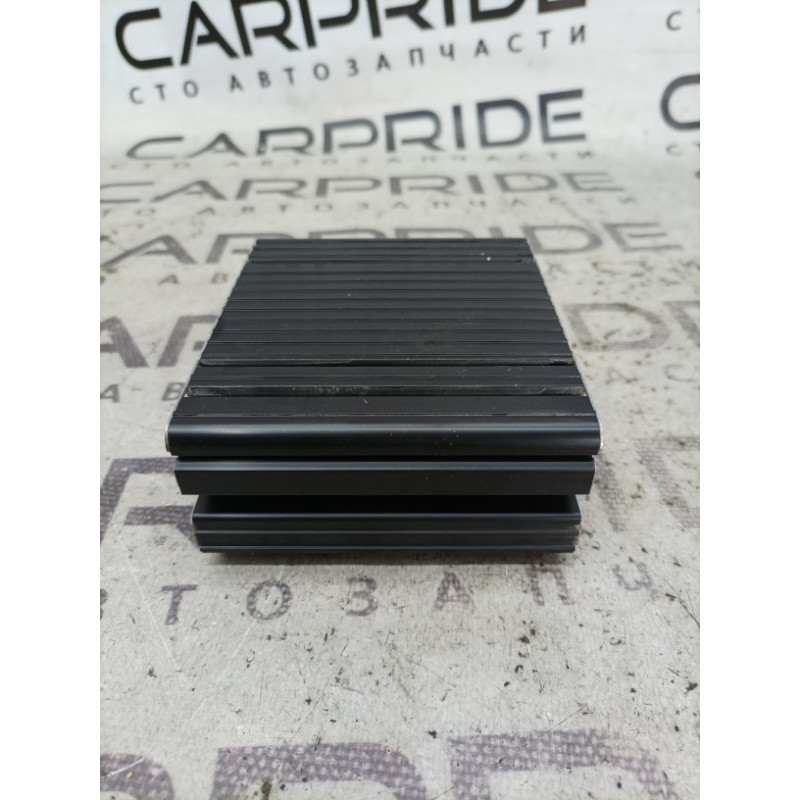 Усилитель звука (электрика) Jeep Compass MK49 2011 2.4 5026855aa