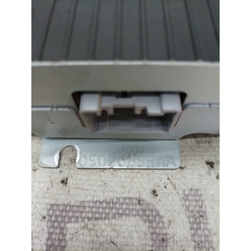 Усилитель звука (электрика) Jeep Compass MK49 2011 2.4 5026855aa