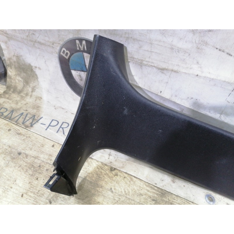 Обшивка крышки багажника (салон) Toyota Prius NHW20 6775147020C0