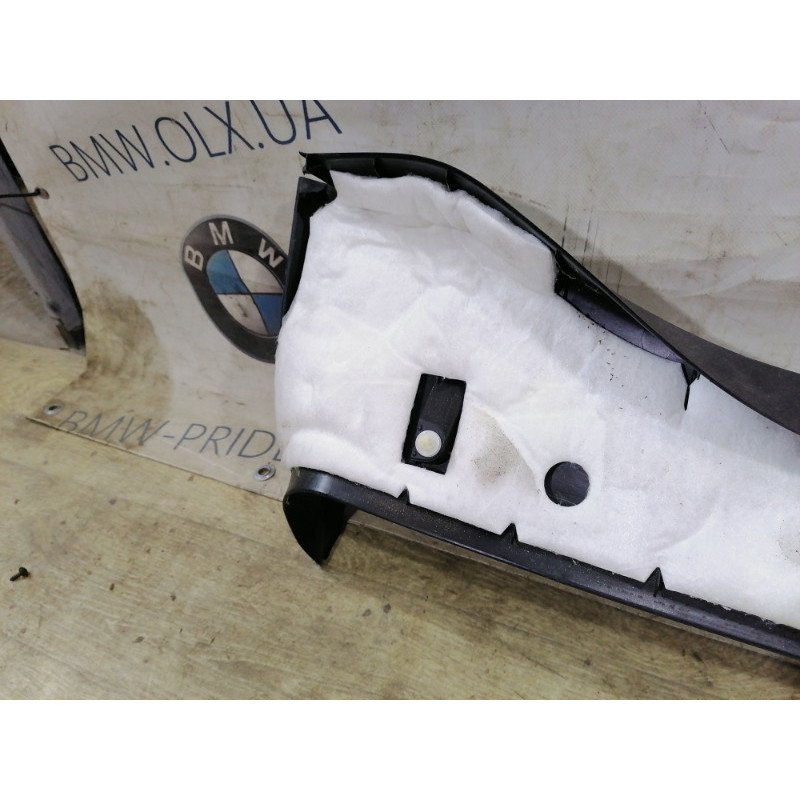 Обшивка крышки багажника (салон) Toyota Prius NHW20 6775147020C0