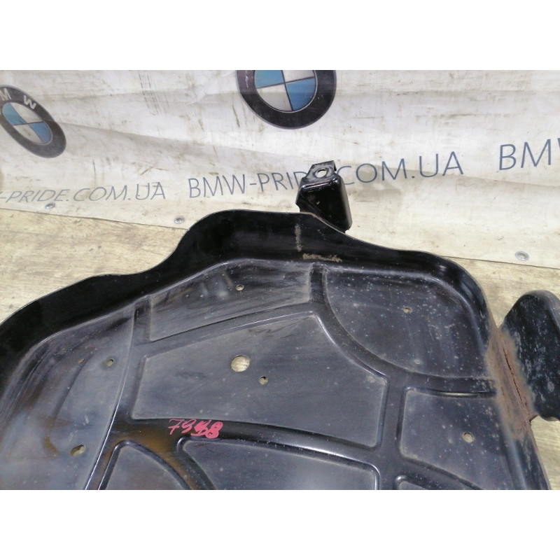 Захист паливного бака (кузов і елементи) Jeep Cherokee Trailhawk 2014 2.4 68149784AB
