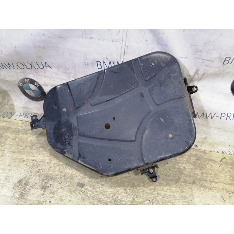 Захист паливного бака (кузов і елементи) Jeep Cherokee Trailhawk 2014 2.4 68149784AB