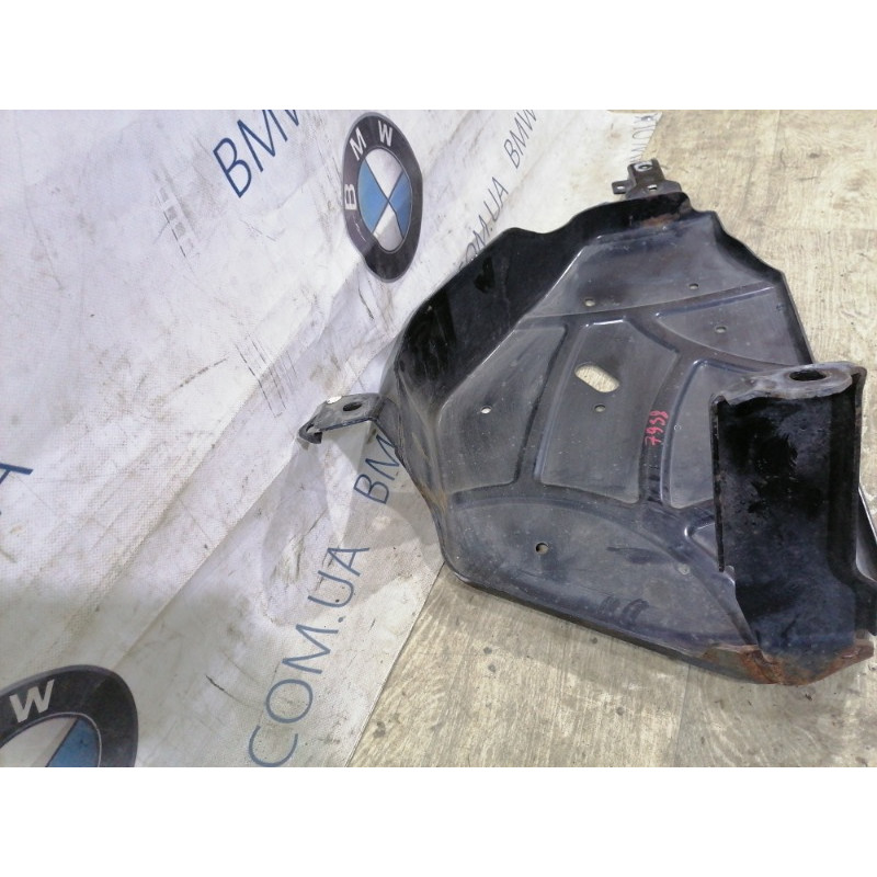 Захист паливного бака (кузов і елементи) Jeep Cherokee Trailhawk 2014 2.4 68149785AB