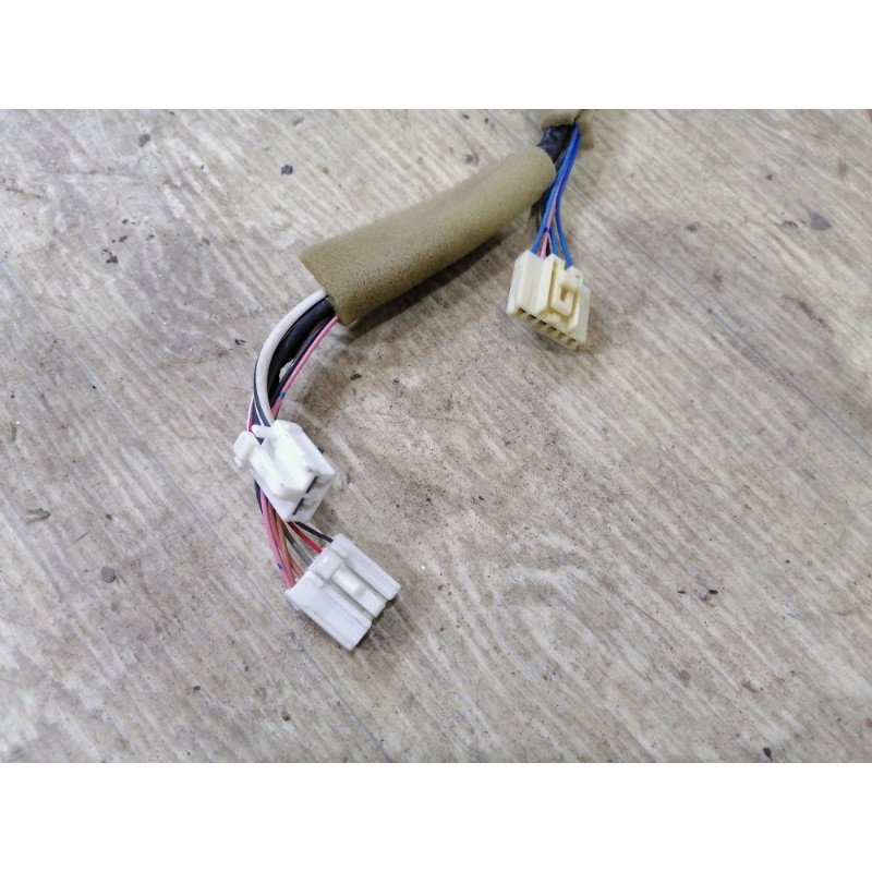 Проводка крышки багажника (электрика) Toyota Prius NHW20 8218447060
