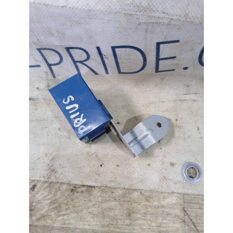 Реле дворников (электрика) Toyota Prius NHW20 8594047010